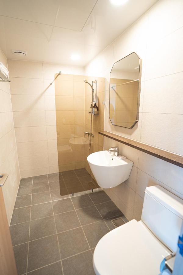 Seaore Resort Seogwipo Bagian luar foto